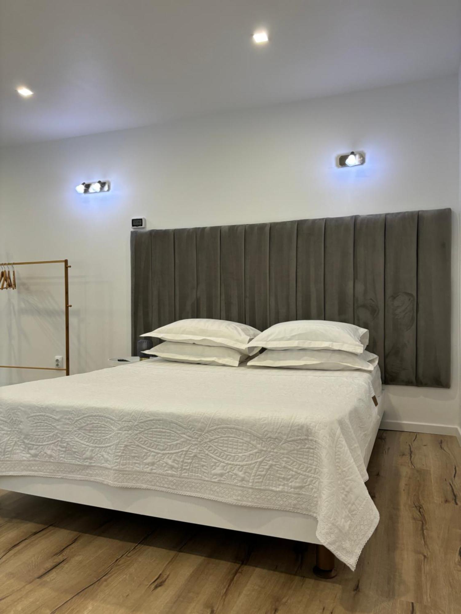 Apartament Luna Piatra Neamţ Eksteriør bilde
