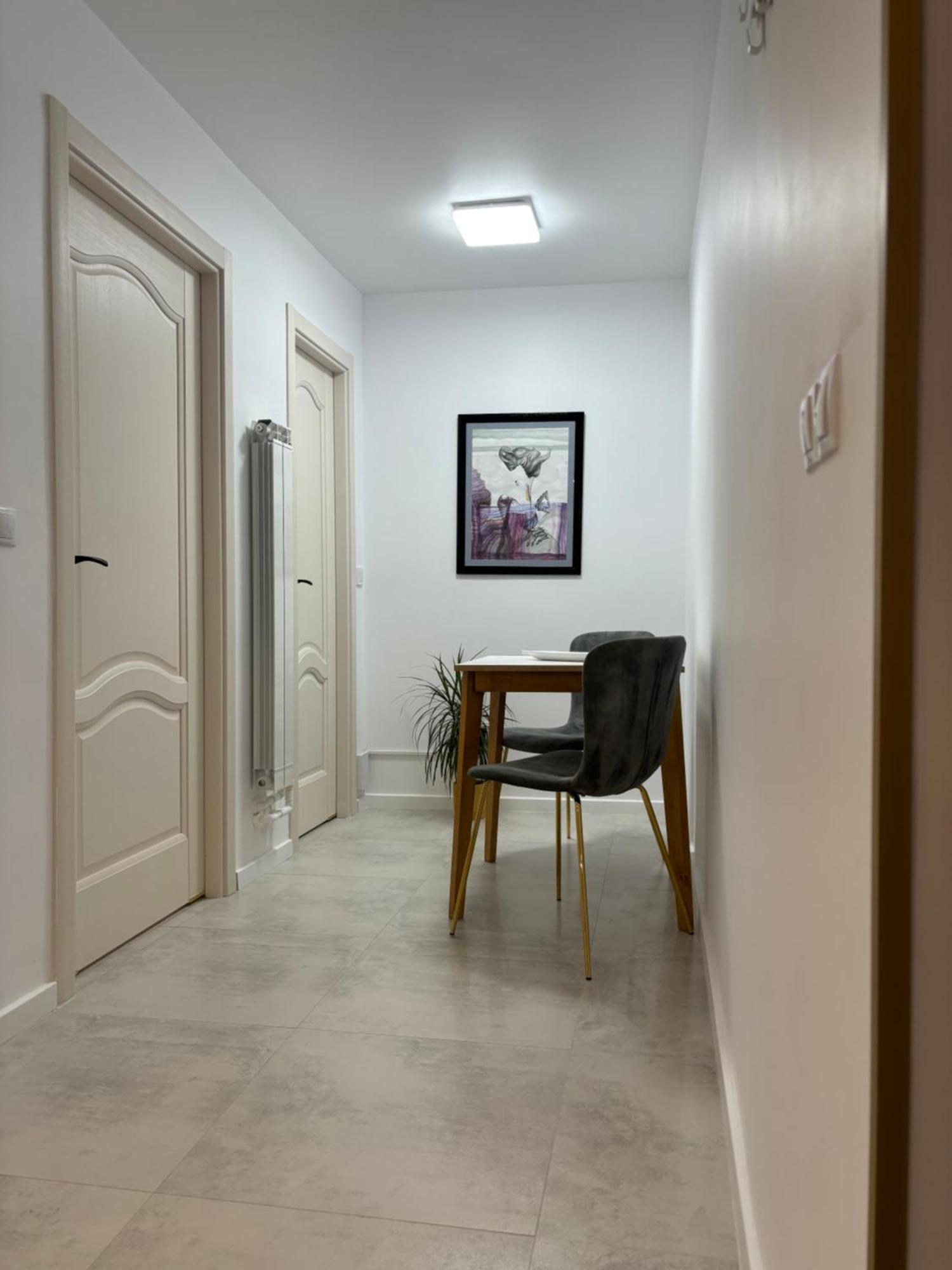 Apartament Luna Piatra Neamţ Eksteriør bilde