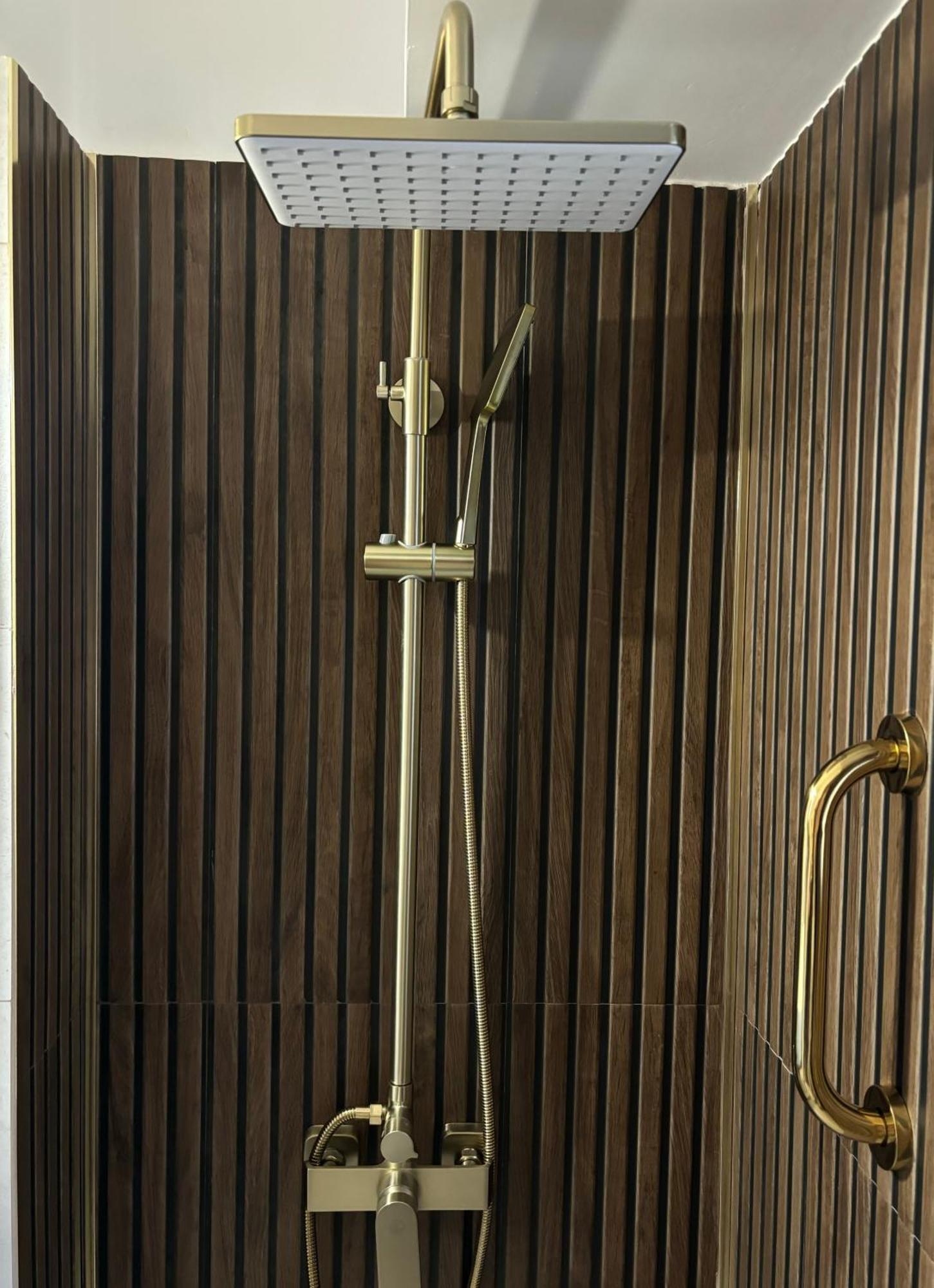 Apartament Luna Piatra Neamţ Eksteriør bilde